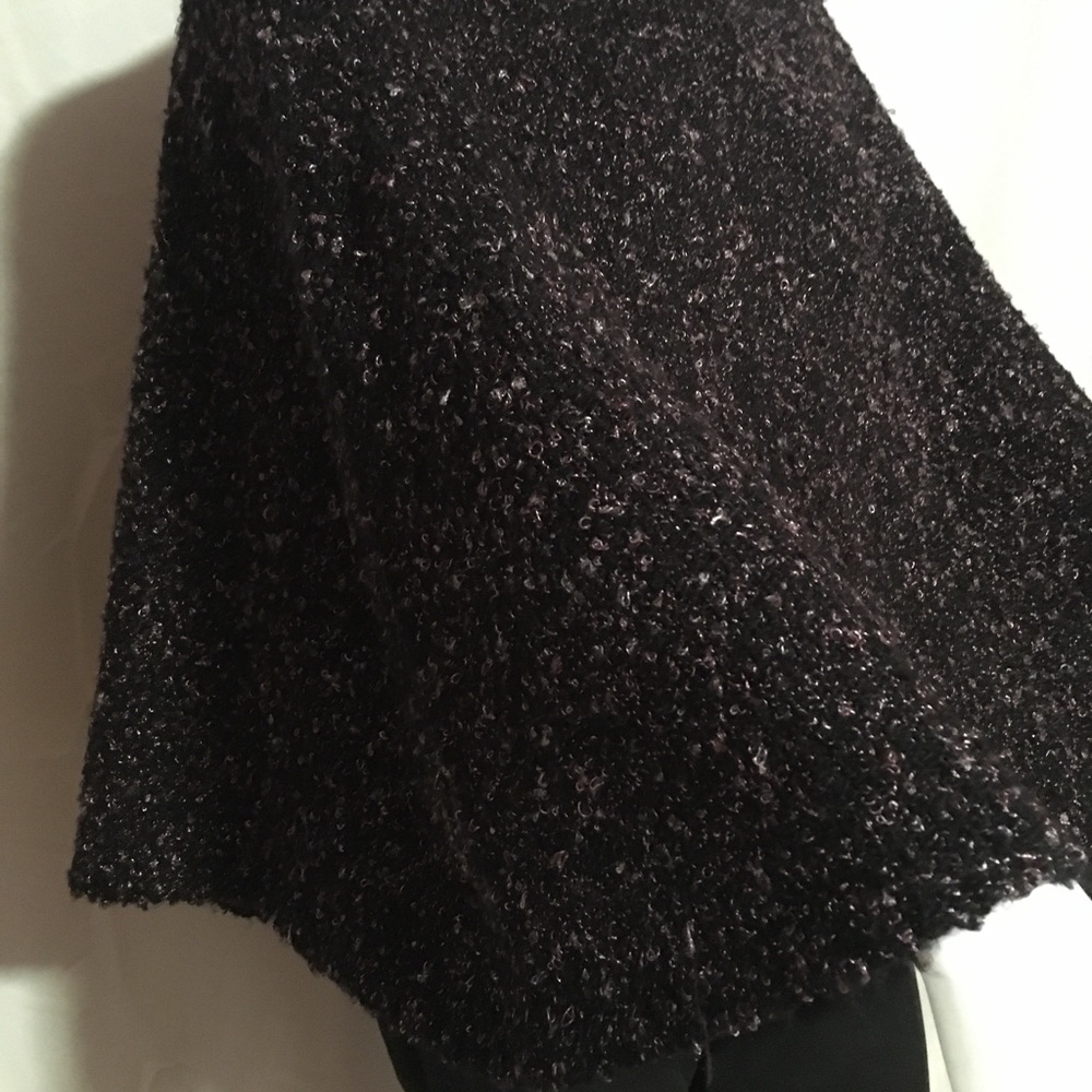 INC cape - Picture 3 of 16